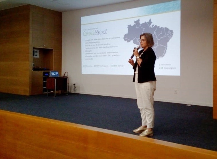 implantacao-do-sistema-aprende-brasil-expande-para-alunos-do-6-ao-9-ano