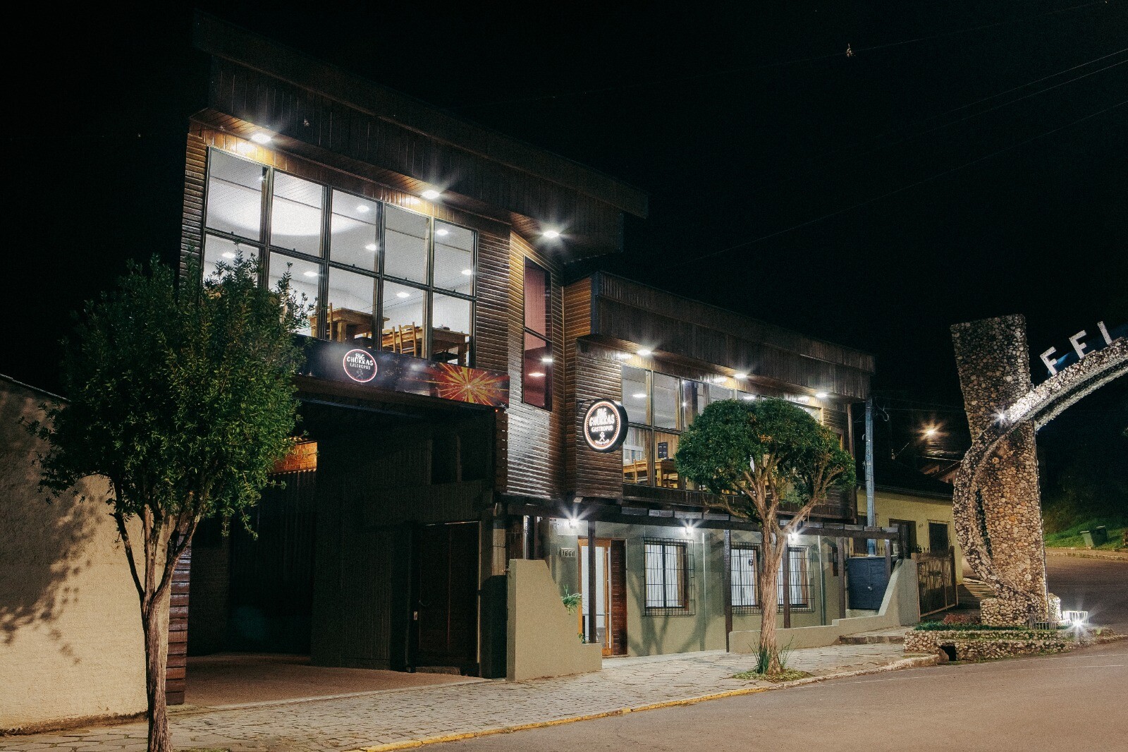 WhatsApp Image 2025-03-31 at 14.40.59 (3).jpeg